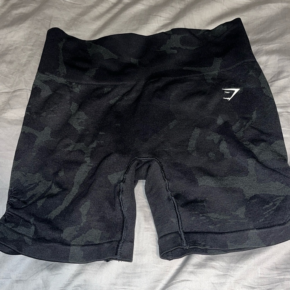 Gymshark Camo Seamless Shorts - Black